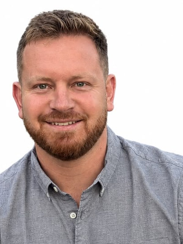 Ockert Fourie, Associate Director & Chief of Staff
